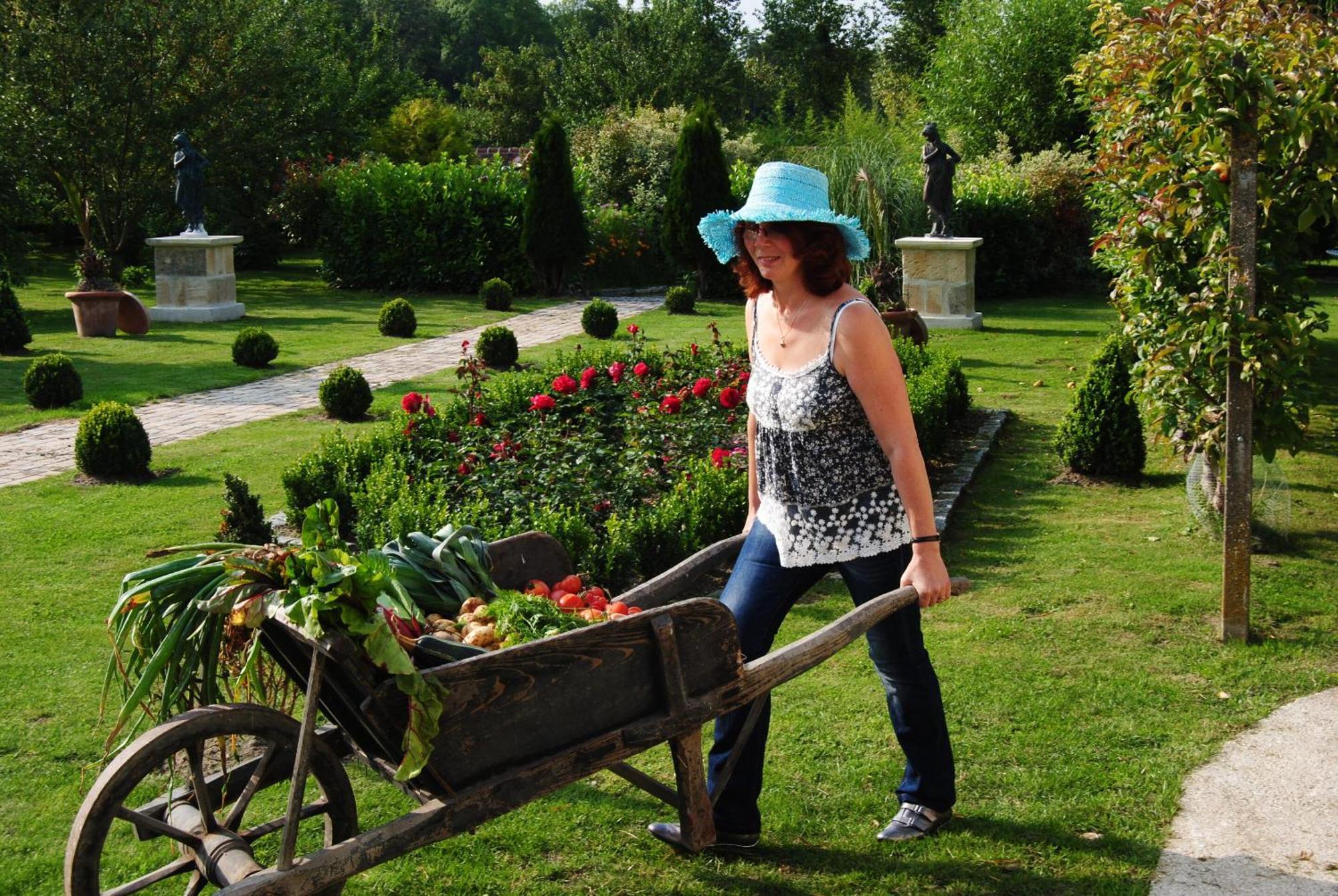 Les Insolites Du Grand Logis Marchais  Bagian luar foto
