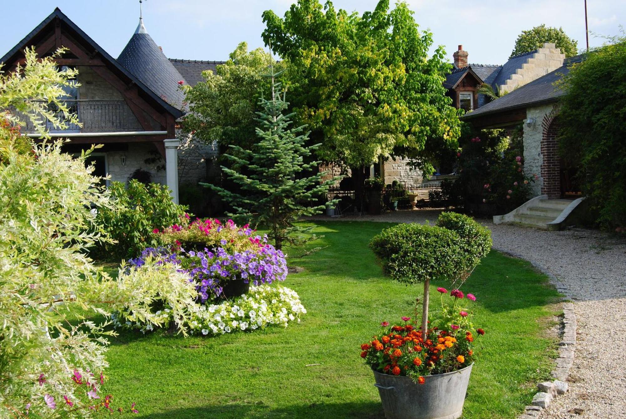 Les Insolites Du Grand Logis Marchais  Bagian luar foto
