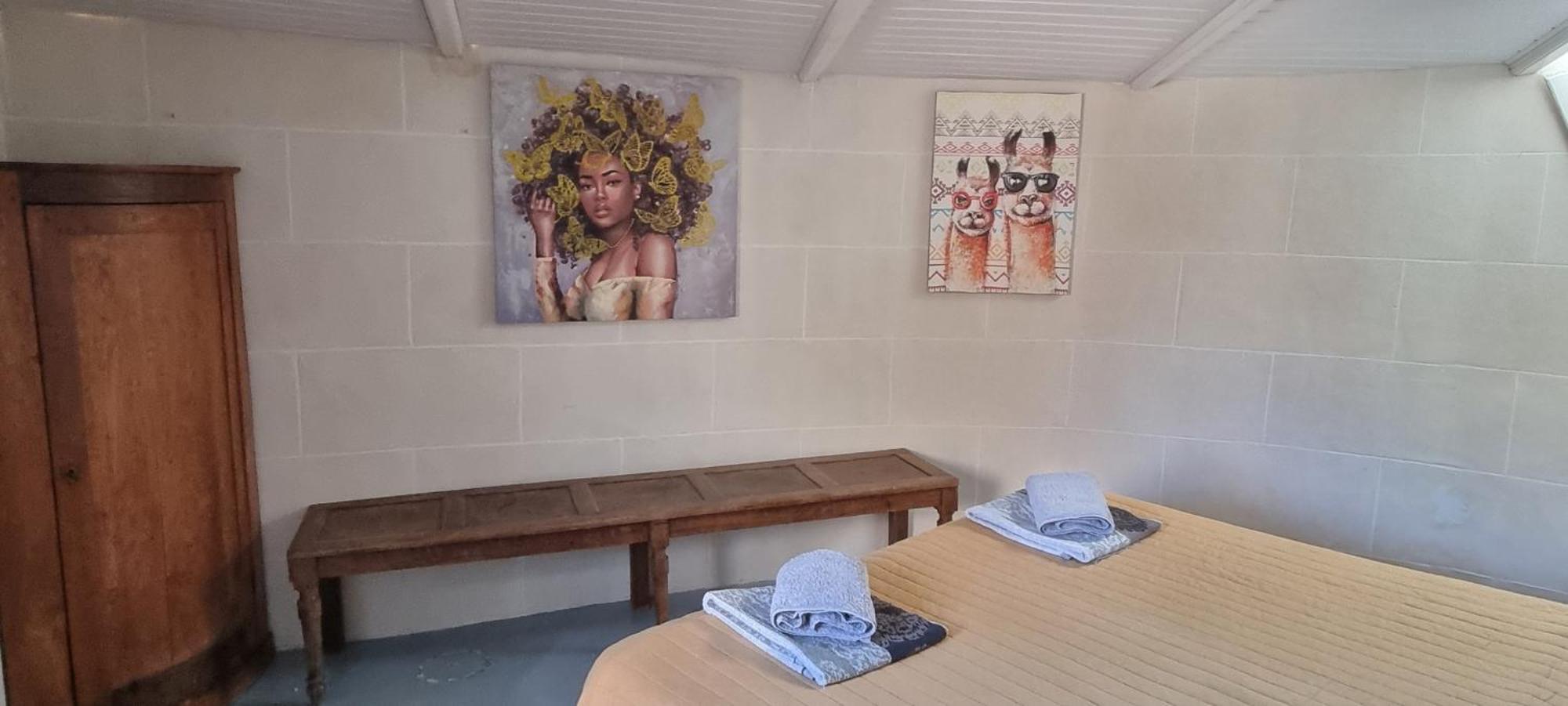Les Insolites Du Grand Logis Marchais  Ruang foto